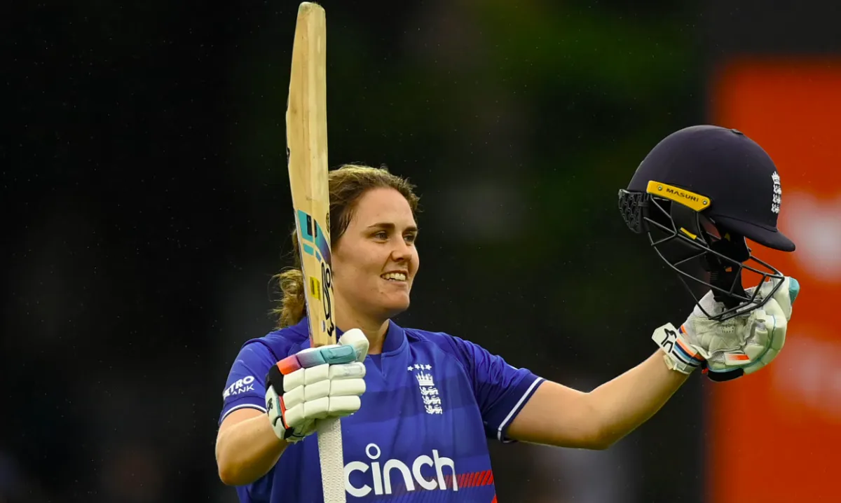 Nat Sciver-Brunt Leads Mumbai Indians to Victory