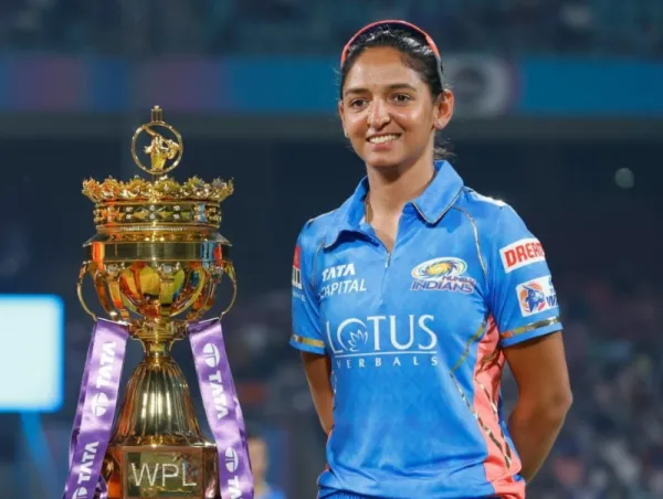 Harmanpreet Kaur Joins Elite Club with 8000 WT20 Runs